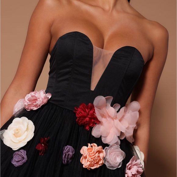 I can buy my own flowers - Picture 2 of 3